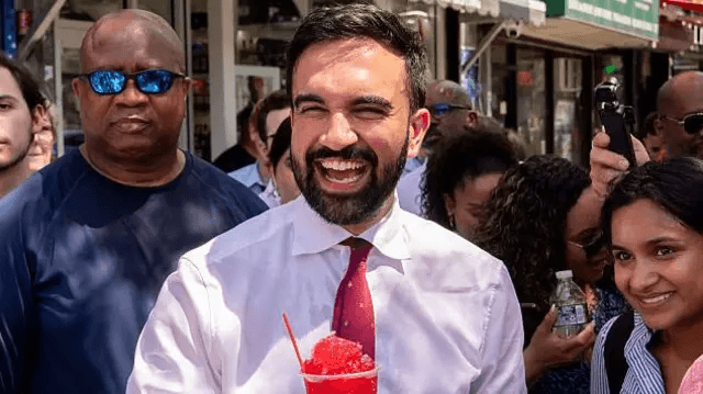 ¿Una nueva amenaza para Trump y el Establishment?