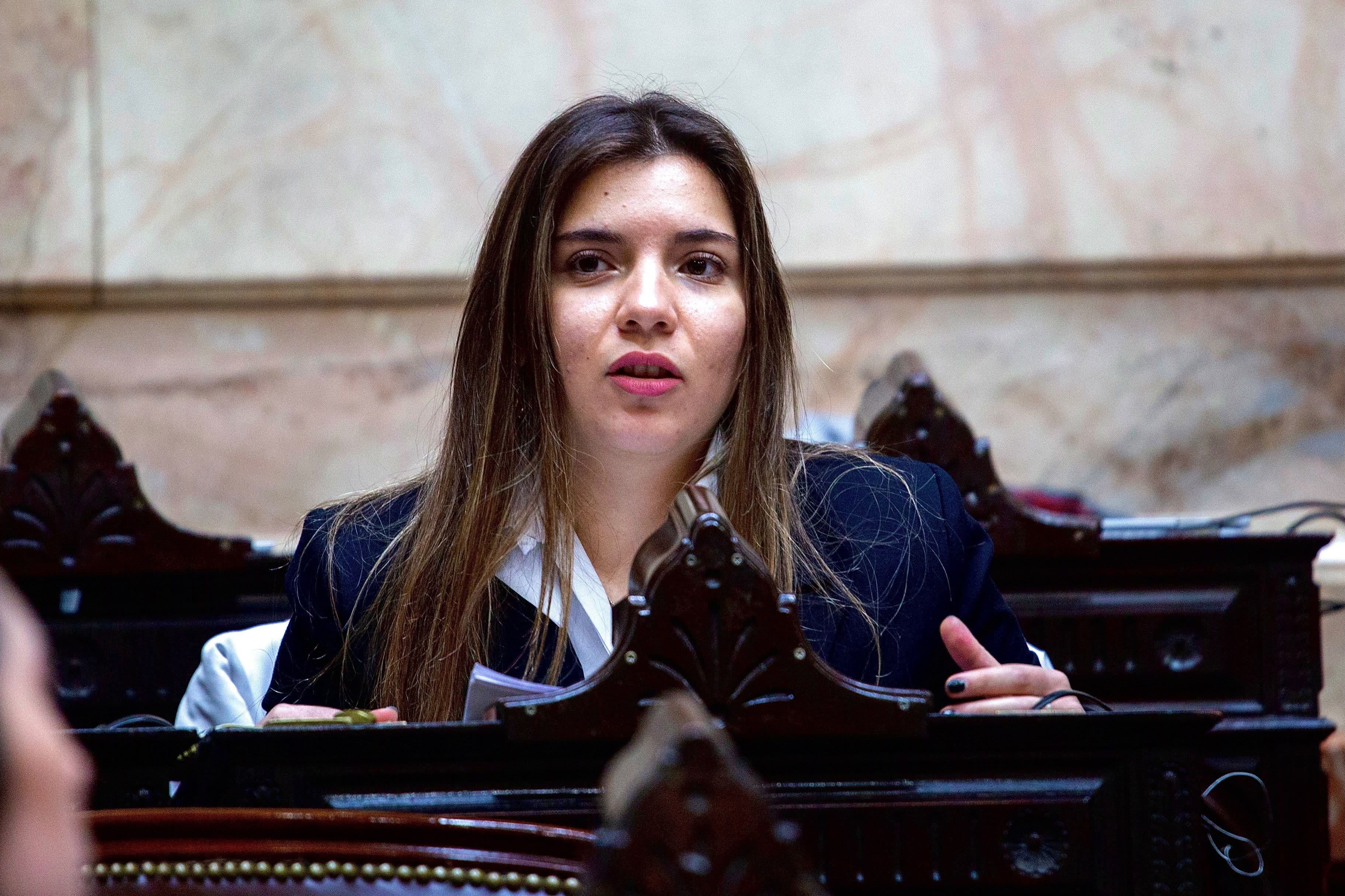 Lucia Nahir Gambaro